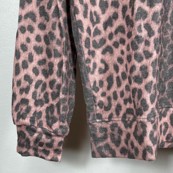 New Sundry Animal Print Drapey Pullover Sweater Women's Size Size 0/XS - Picture 6 of 10